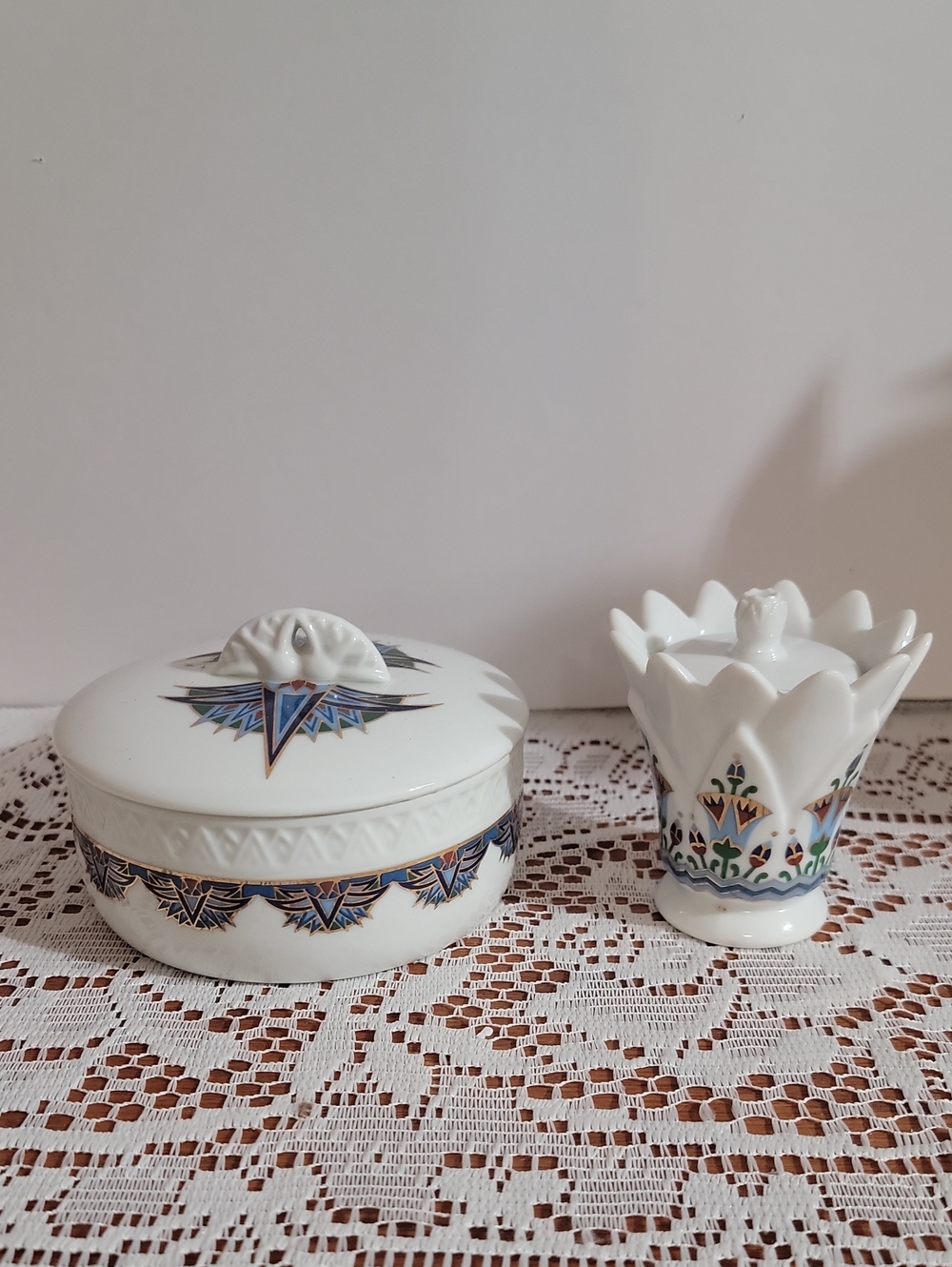 Elizabeth Arden 'Treasures of the Pharaohs' Candle Jar And Trinket/Powder Dish